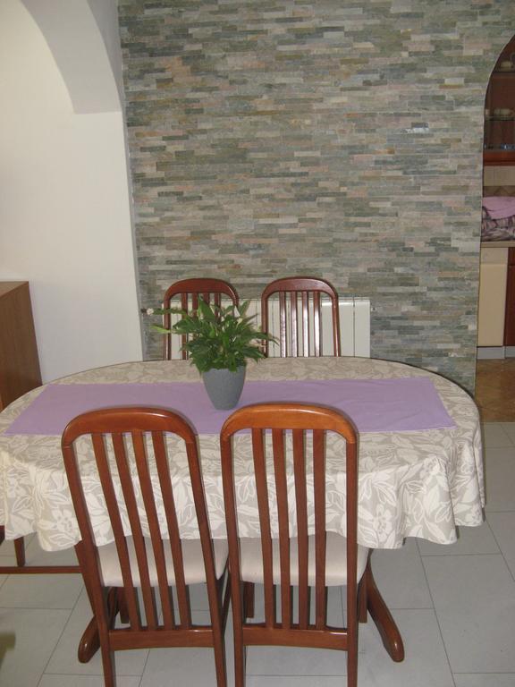 Apartments & Room Nina Korcula Town Ruang foto