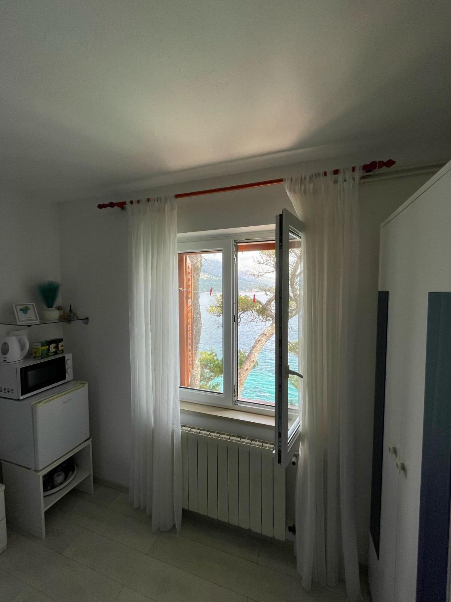 Apartments & Room Nina Korcula Town Bagian luar foto